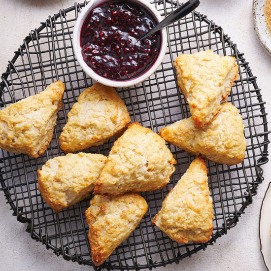 scones on a serving tray with jam